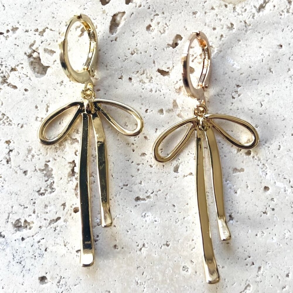 Gold Bow Huggie Earrings